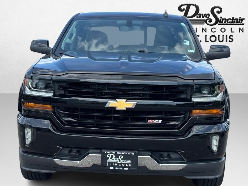 Chevrolet Silverado 1500 Vehicle Full-screen Gallery Image 09