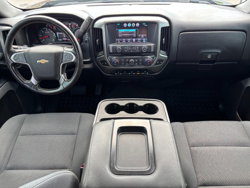 Chevrolet Silverado 1500 Vehicle Full-screen Gallery Image 14