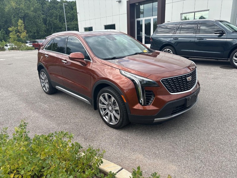 Cadillac XT4 Vehicle Full-screen Gallery Image 04