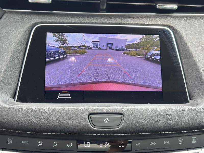 Cadillac XT4 Vehicle Full-screen Gallery Image 21