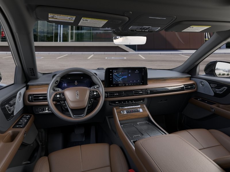 Lincoln Aviator Vehicle Full-screen Gallery Image 10