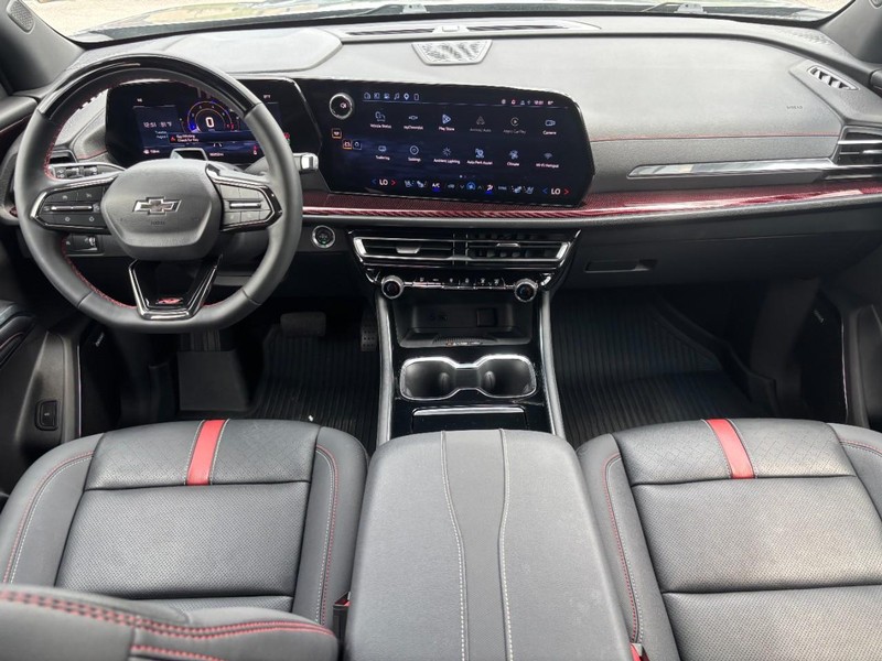 Chevrolet Traverse Vehicle Full-screen Gallery Image 14
