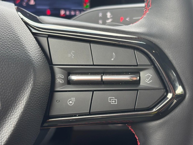 Chevrolet Traverse Vehicle Full-screen Gallery Image 19