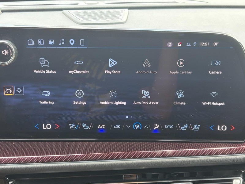 Chevrolet Traverse Vehicle Full-screen Gallery Image 21