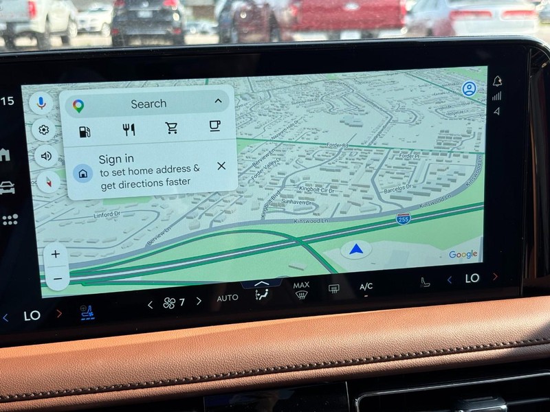 Lincoln Aviator Vehicle Full-screen Gallery Image 23