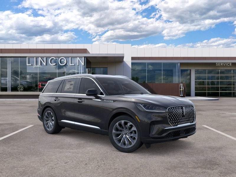Lincoln Aviator Vehicle Full-screen Gallery Image 07