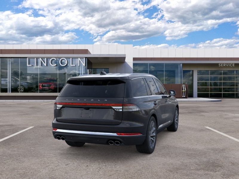 Lincoln Aviator Vehicle Full-screen Gallery Image 09