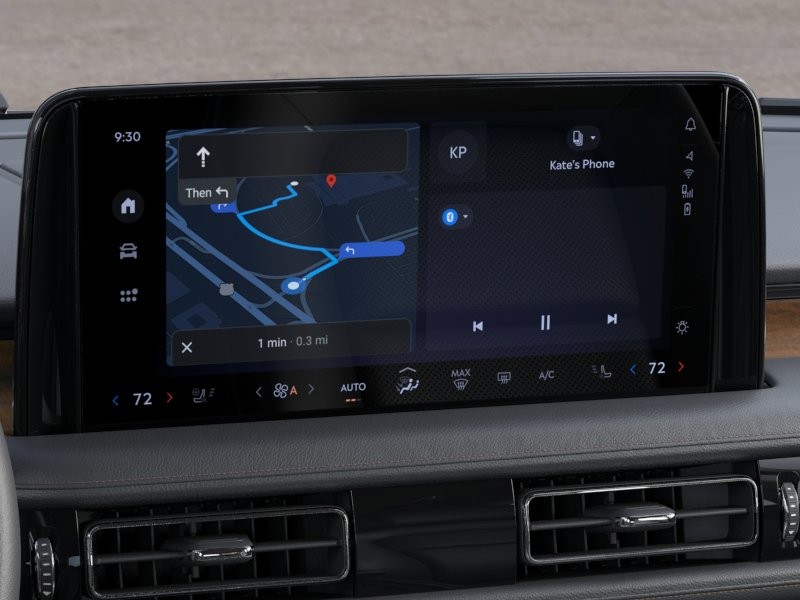 Lincoln Aviator Vehicle Full-screen Gallery Image 15