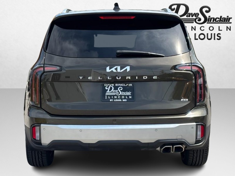 Kia Telluride Vehicle Full-screen Gallery Image 04