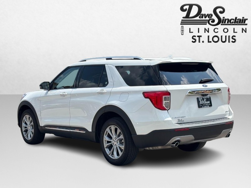Ford Explorer Vehicle Full-screen Gallery Image 05