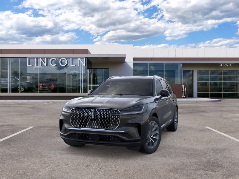 Lincoln Aviator Vehicle Full-screen Gallery Image 02