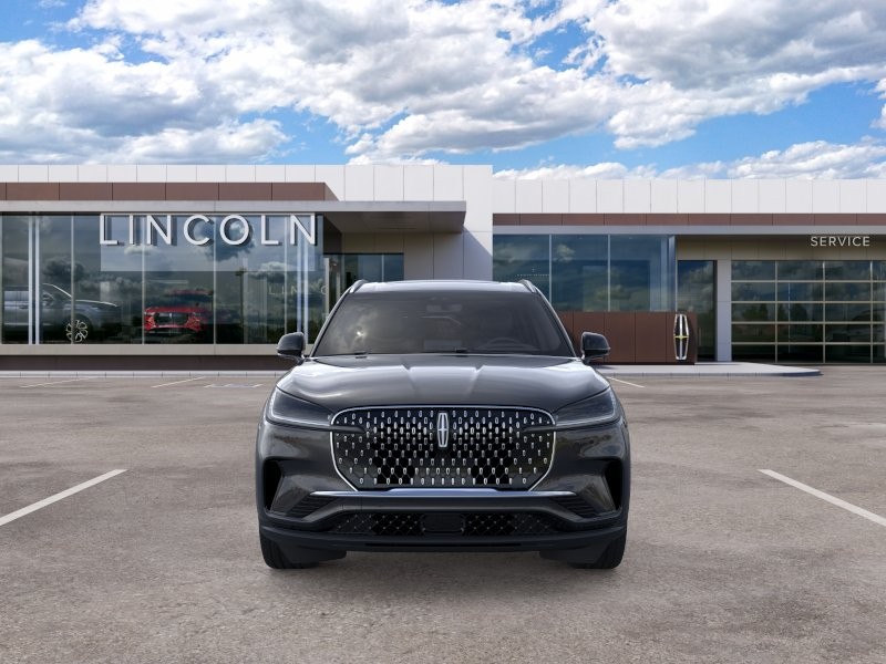 Lincoln Aviator Vehicle Full-screen Gallery Image 06