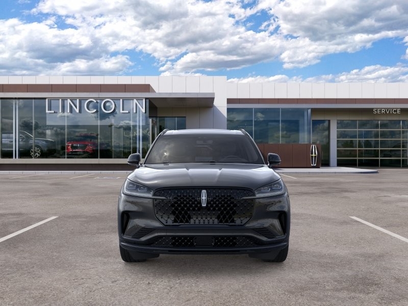 Lincoln Aviator Vehicle Full-screen Gallery Image 06