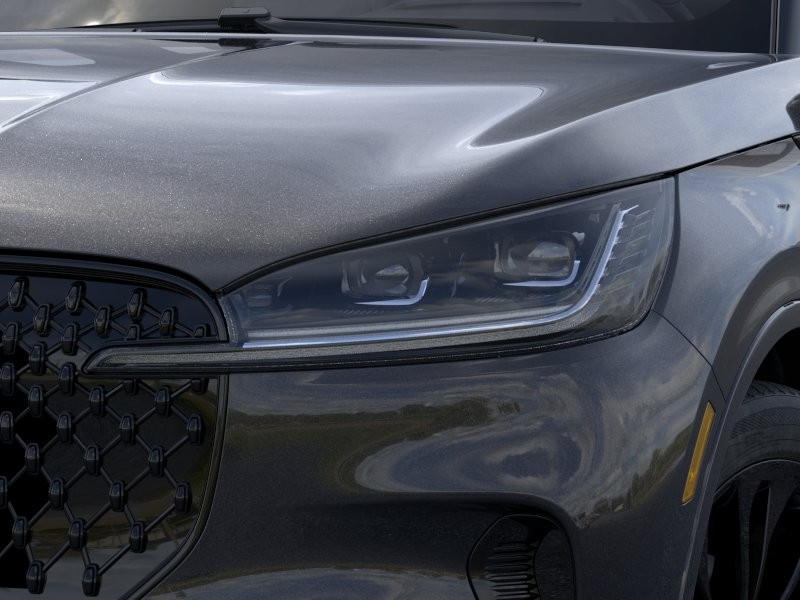 Lincoln Aviator Vehicle Full-screen Gallery Image 19