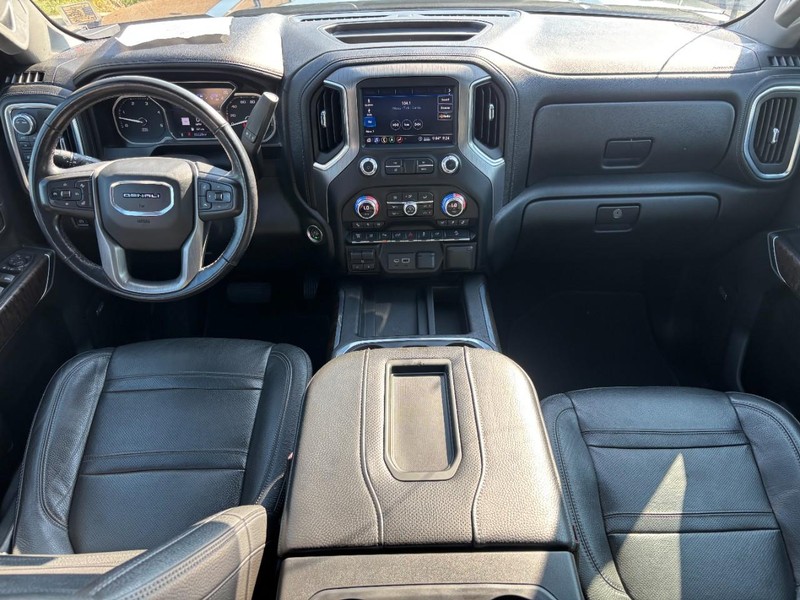 GMC Sierra 2500HD Vehicle Full-screen Gallery Image 13