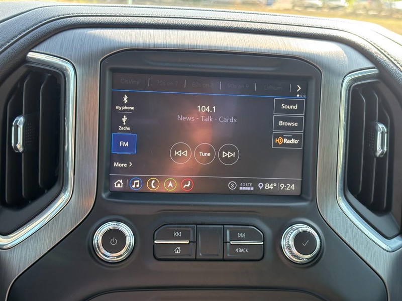 GMC Sierra 2500HD Vehicle Full-screen Gallery Image 20