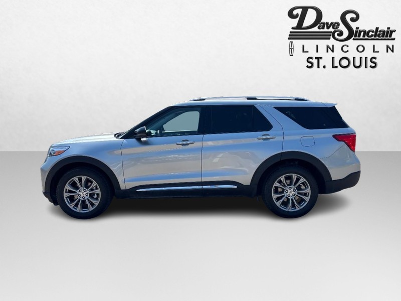 Ford Explorer Vehicle Full-screen Gallery Image 06