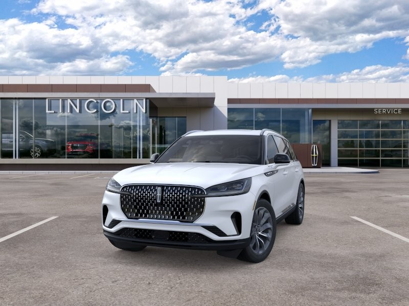 Lincoln Aviator Vehicle Full-screen Gallery Image 02