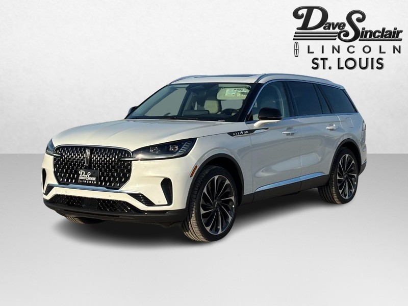 Lincoln Aviator Vehicle Full-screen Gallery Image 07