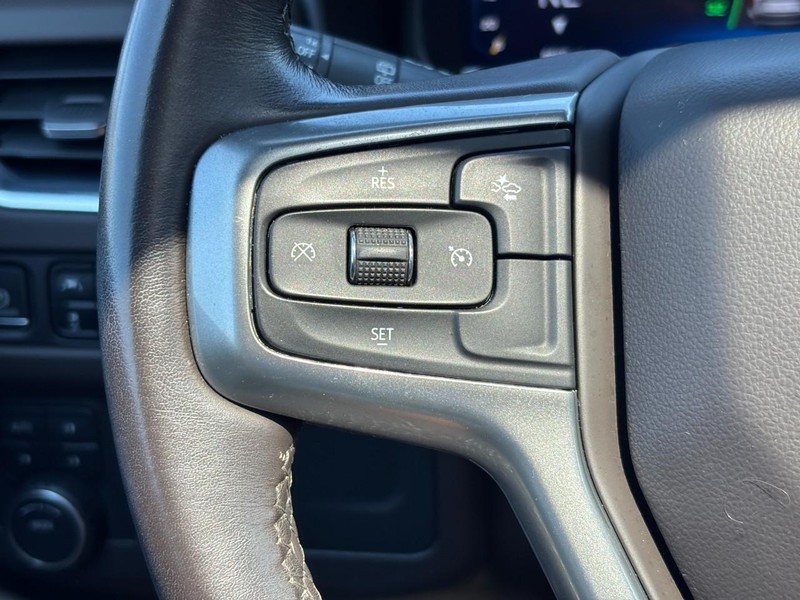 Chevrolet Tahoe Vehicle Full-screen Gallery Image 19