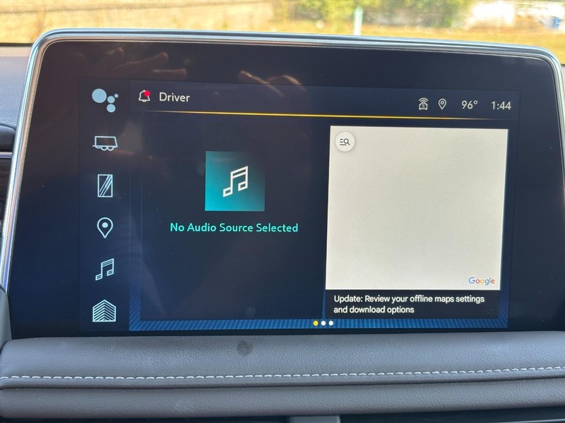 Chevrolet Tahoe Vehicle Full-screen Gallery Image 22