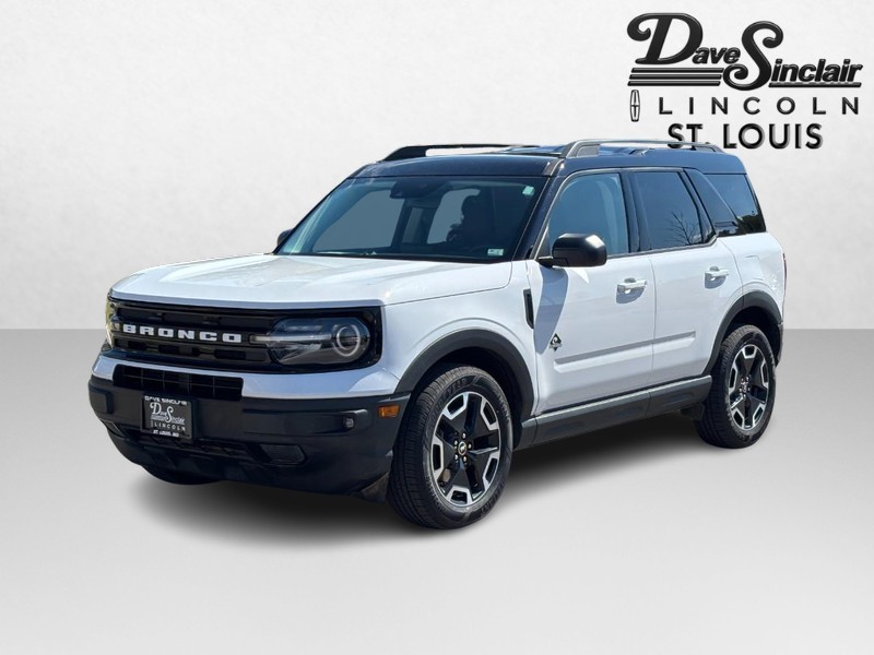 Ford Bronco Sport Vehicle Full-screen Gallery Image 07