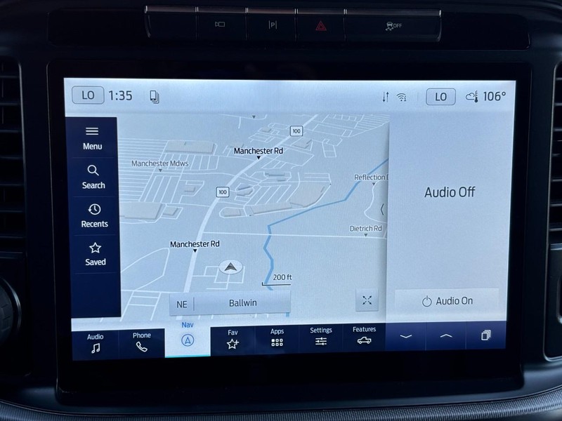 Ford F-150 Vehicle Full-screen Gallery Image 22