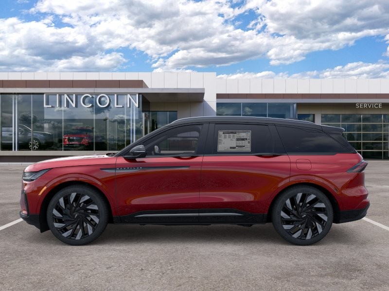 Lincoln Nautilus Vehicle Full-screen Gallery Image 03