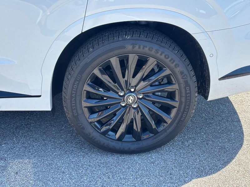 Hyundai Palisade Vehicle Full-screen Gallery Image 11