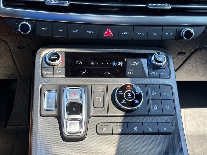 Hyundai Palisade Vehicle Full-screen Gallery Image 26