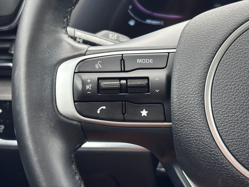 Kia Sportage Vehicle Full-screen Gallery Image 18