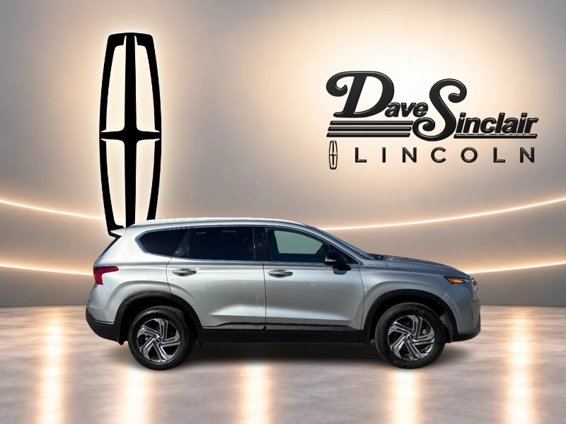 Hyundai Santa Fe Vehicle Full-screen Gallery Image 02