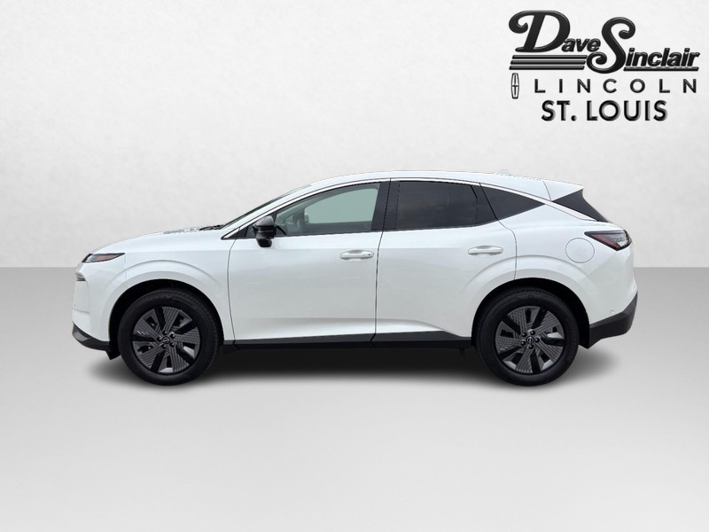 Nissan Murano Vehicle Full-screen Gallery Image 09