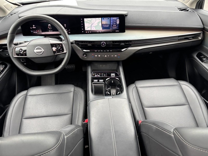 Nissan Murano Vehicle Full-screen Gallery Image 14