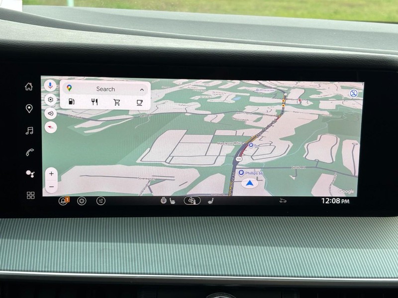 Nissan Murano Vehicle Full-screen Gallery Image 22