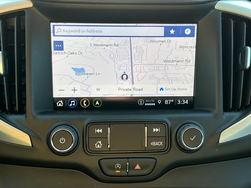 GMC Terrain Vehicle Full-screen Gallery Image 22