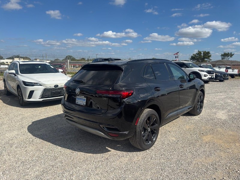 Buick Envision Vehicle Full-screen Gallery Image 05