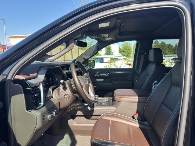 GMC Sierra 1500 Vehicle Full-screen Gallery Image 06