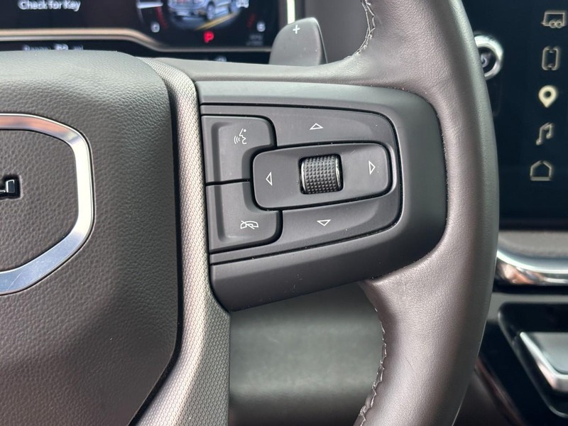 GMC Sierra 1500 Vehicle Full-screen Gallery Image 19