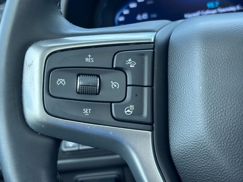 Chevrolet Tahoe Vehicle Full-screen Gallery Image 18
