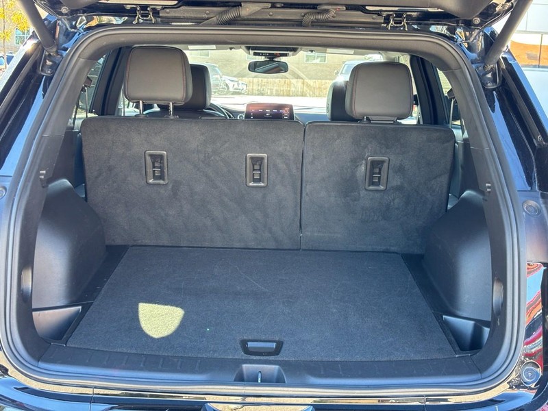Chevrolet Blazer Vehicle Full-screen Gallery Image 10