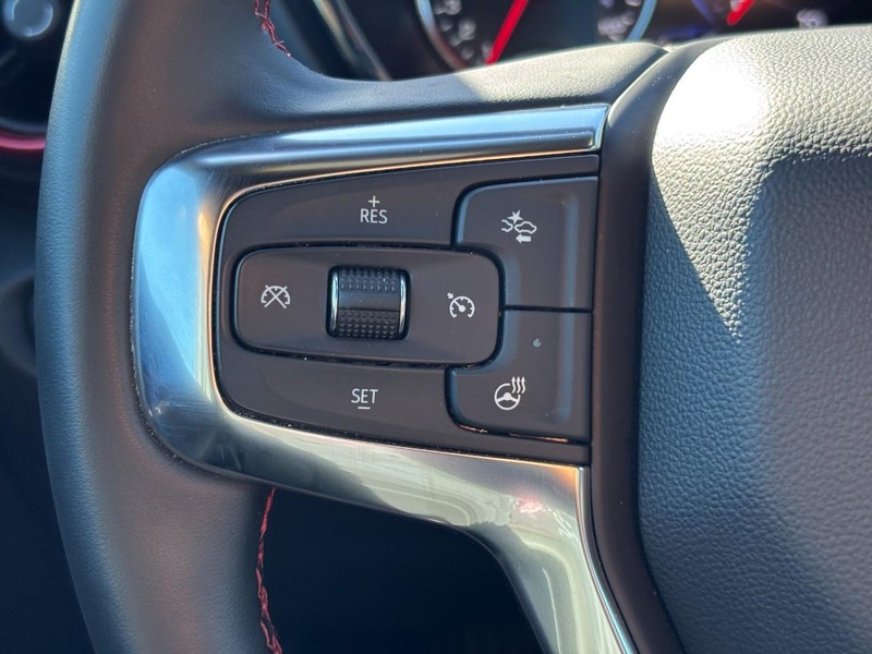 Chevrolet Blazer Vehicle Full-screen Gallery Image 18