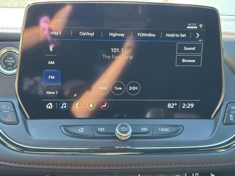 Chevrolet Blazer Vehicle Full-screen Gallery Image 21