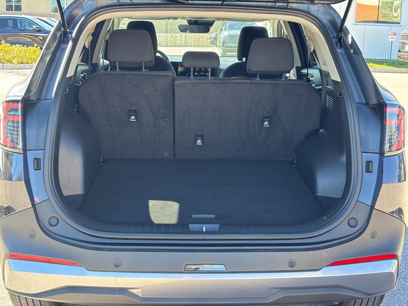 Kia Sportage Vehicle Full-screen Gallery Image 07