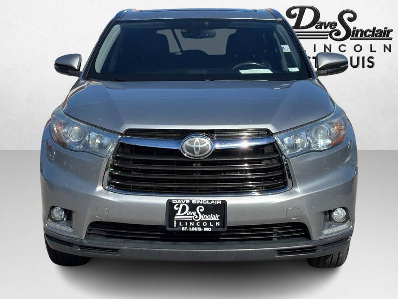 Toyota Highlander Vehicle Full-screen Gallery Image 09