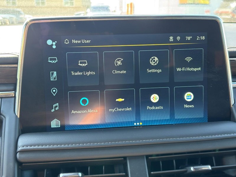 Chevrolet Tahoe Vehicle Full-screen Gallery Image 22