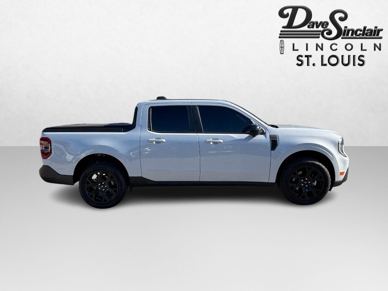 Ford Maverick Vehicle Full-screen Gallery Image 02