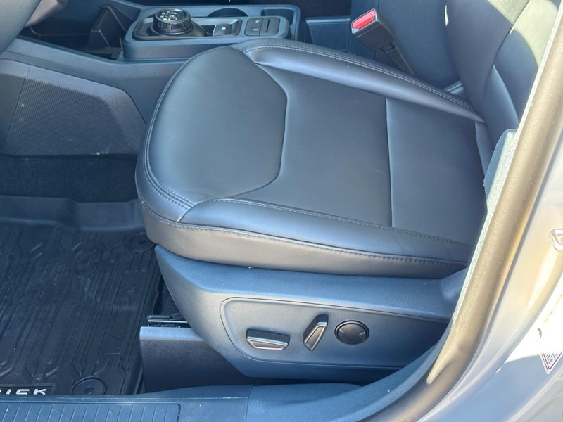 Ford Maverick Vehicle Full-screen Gallery Image 16
