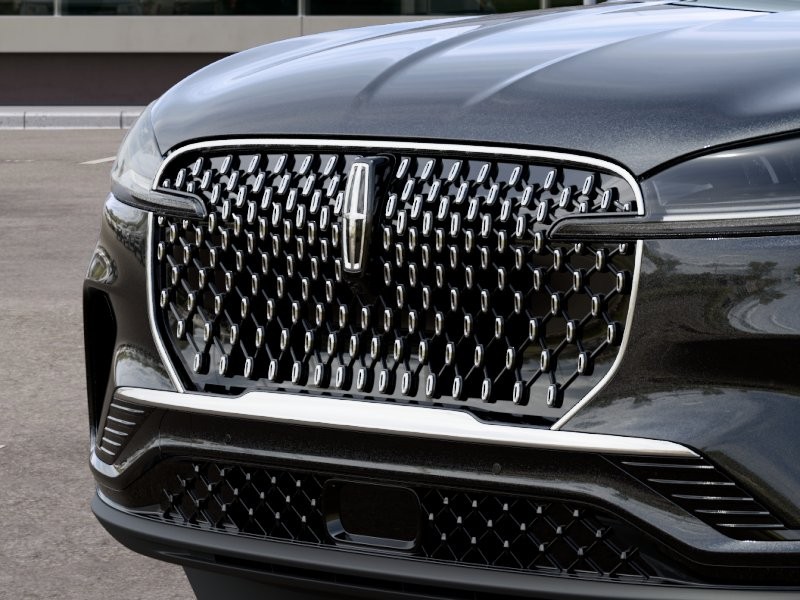 Lincoln Aviator Vehicle Full-screen Gallery Image 18