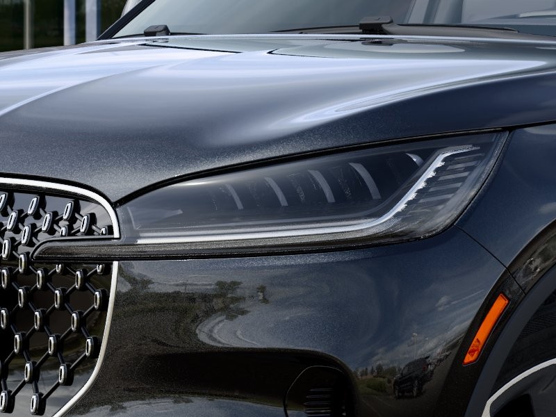 Lincoln Aviator Vehicle Full-screen Gallery Image 19